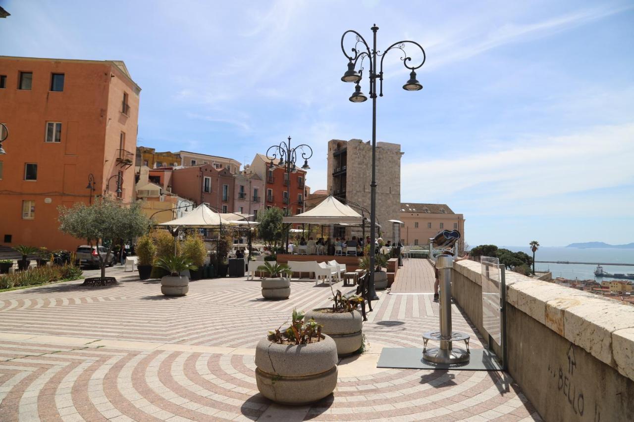 Apartament Ocean Flat Cagliari Zewnętrze zdjęcie