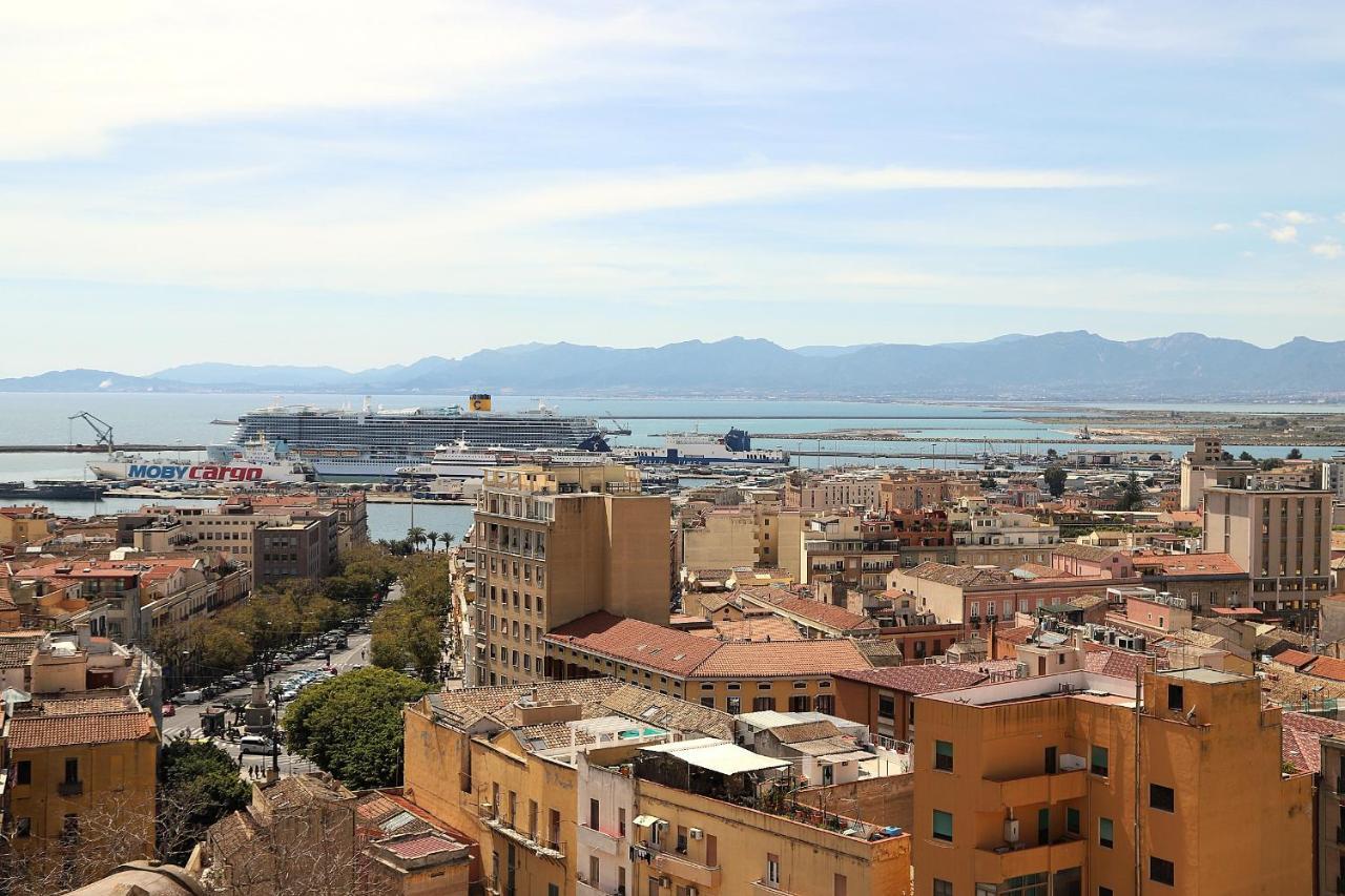 Apartament Ocean Flat Cagliari Zewnętrze zdjęcie
