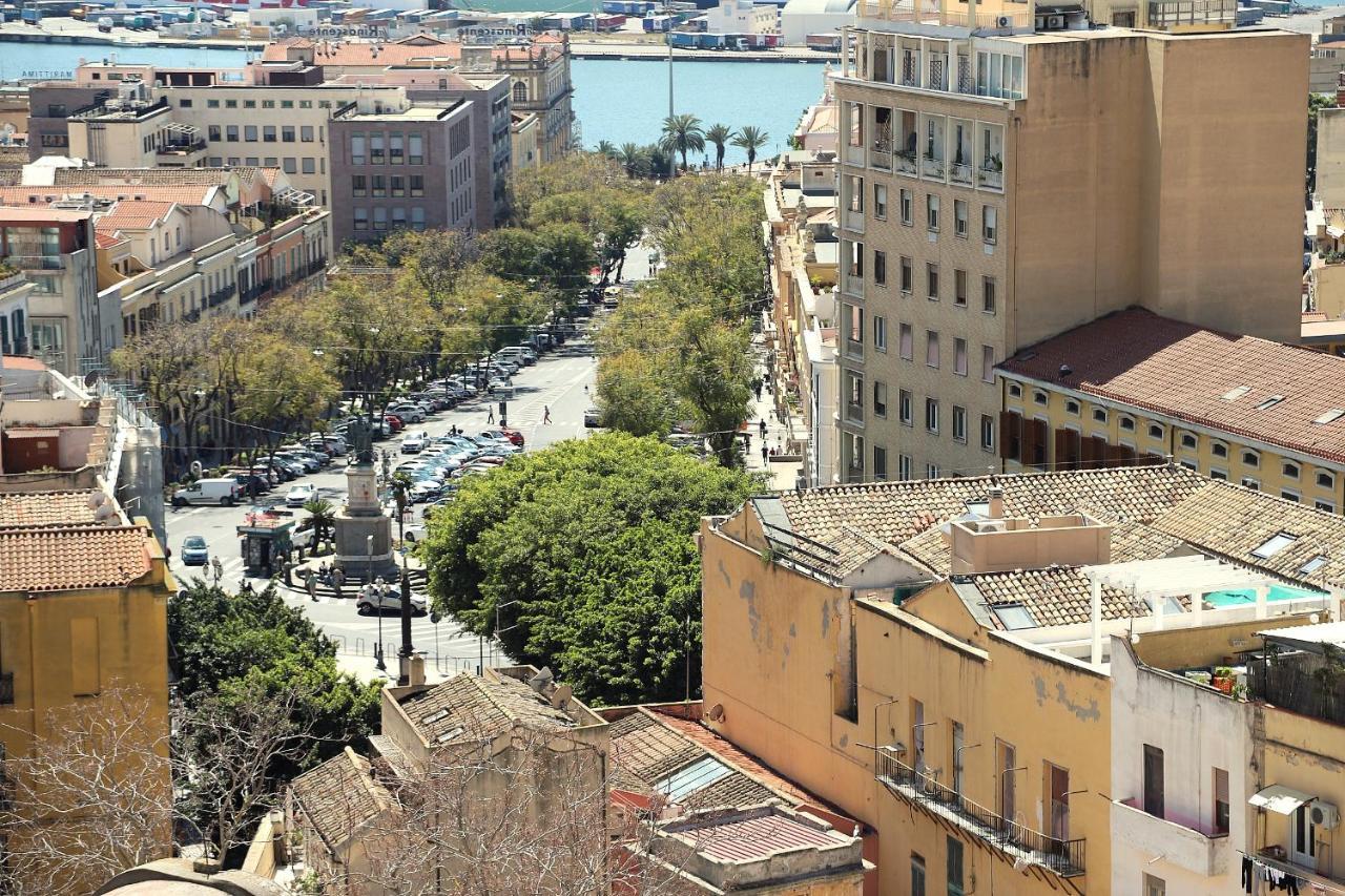 Apartament Ocean Flat Cagliari Zewnętrze zdjęcie