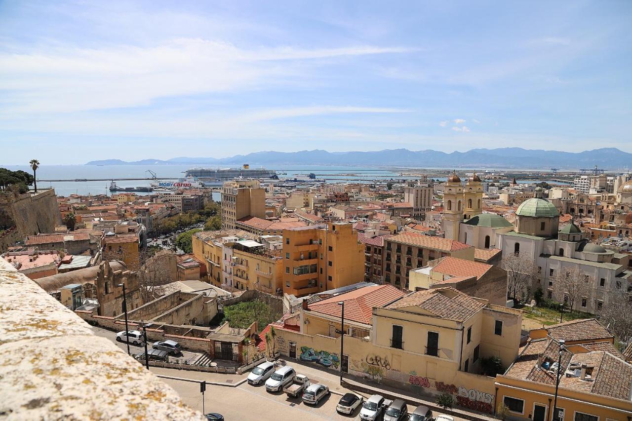 Apartament Ocean Flat Cagliari Zewnętrze zdjęcie